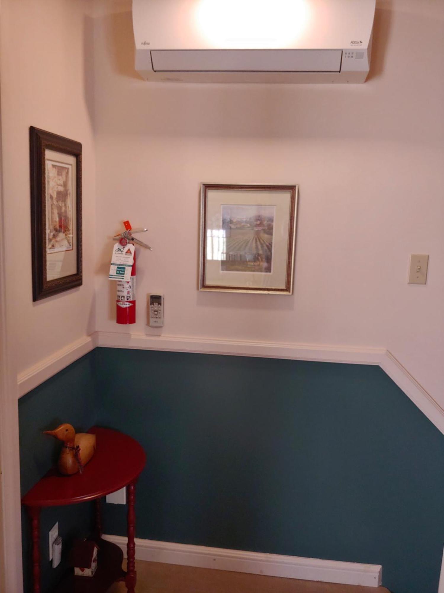 3 Bedrooms 3 Beds Near Metro -2 Parking Free Монреал Екстериор снимка