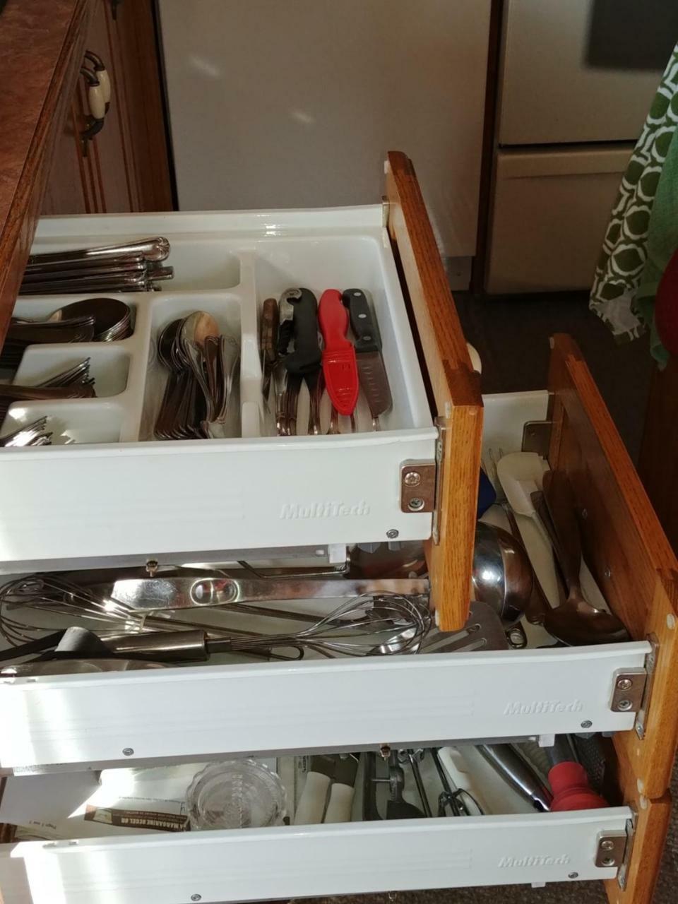 3 Bedrooms 3 Beds Near Metro -2 Parking Free Монреал Екстериор снимка